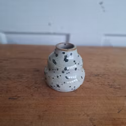 Minivas mintgrön med stänk