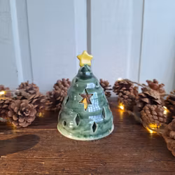 Koppargrön med stjärnmönster