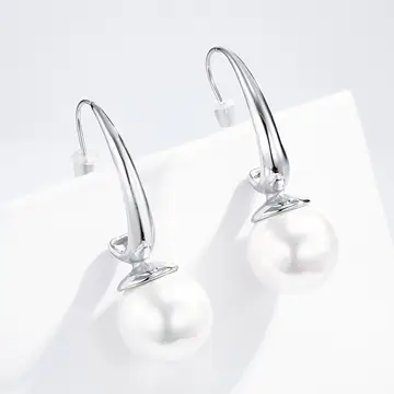 Yvonne örhängen silver