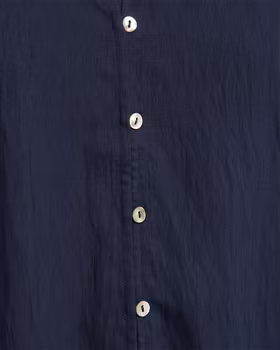 FQESALLY-BLOUSE, v-ringad blus utan ärm mörkblå