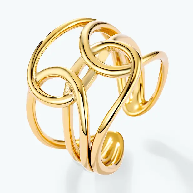 Krumelur ring, justerbar i guld