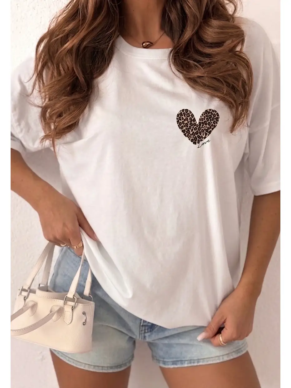 Amour, vit t-shirt med leopardhjärta och Amour-tryck