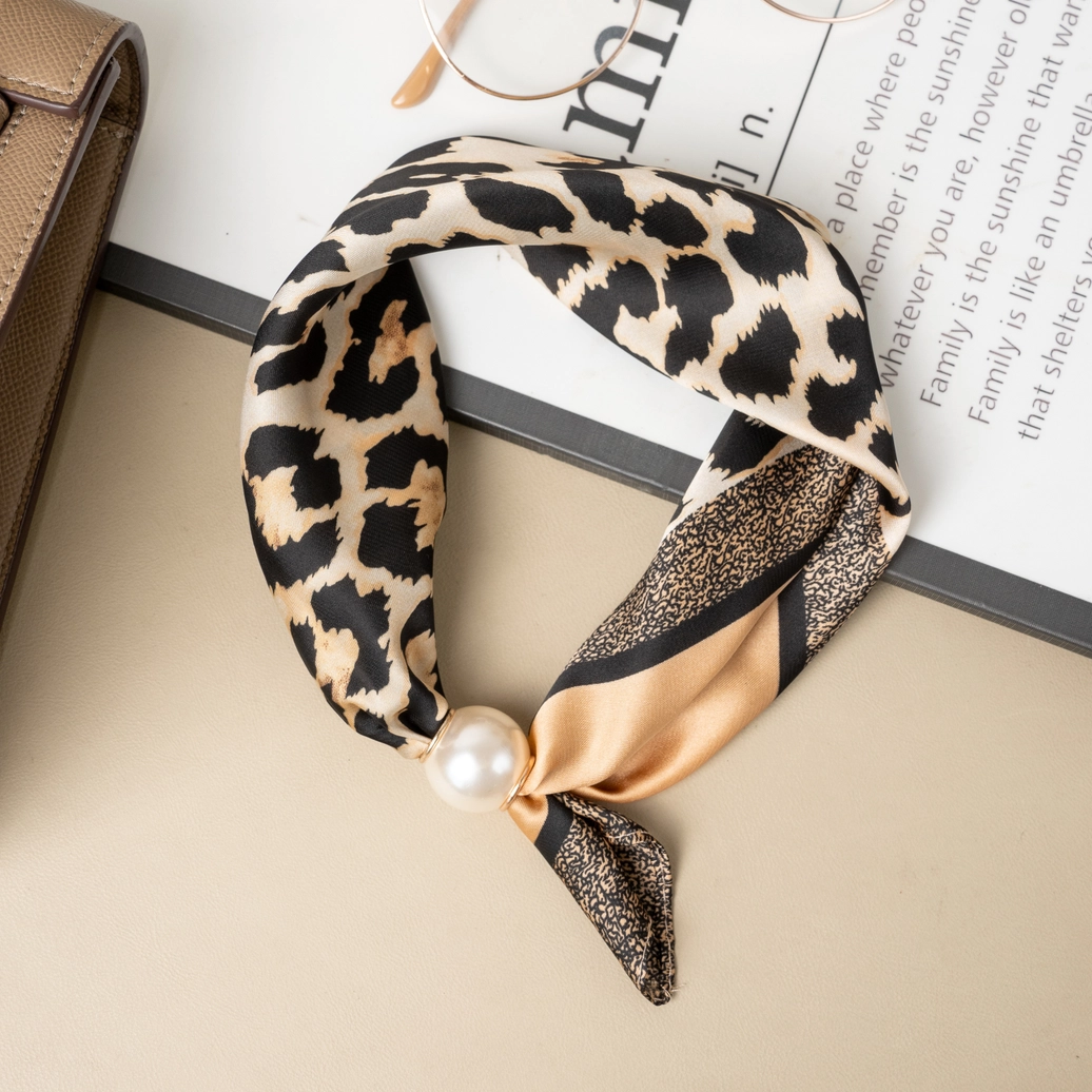Fie magnetscarf, leo