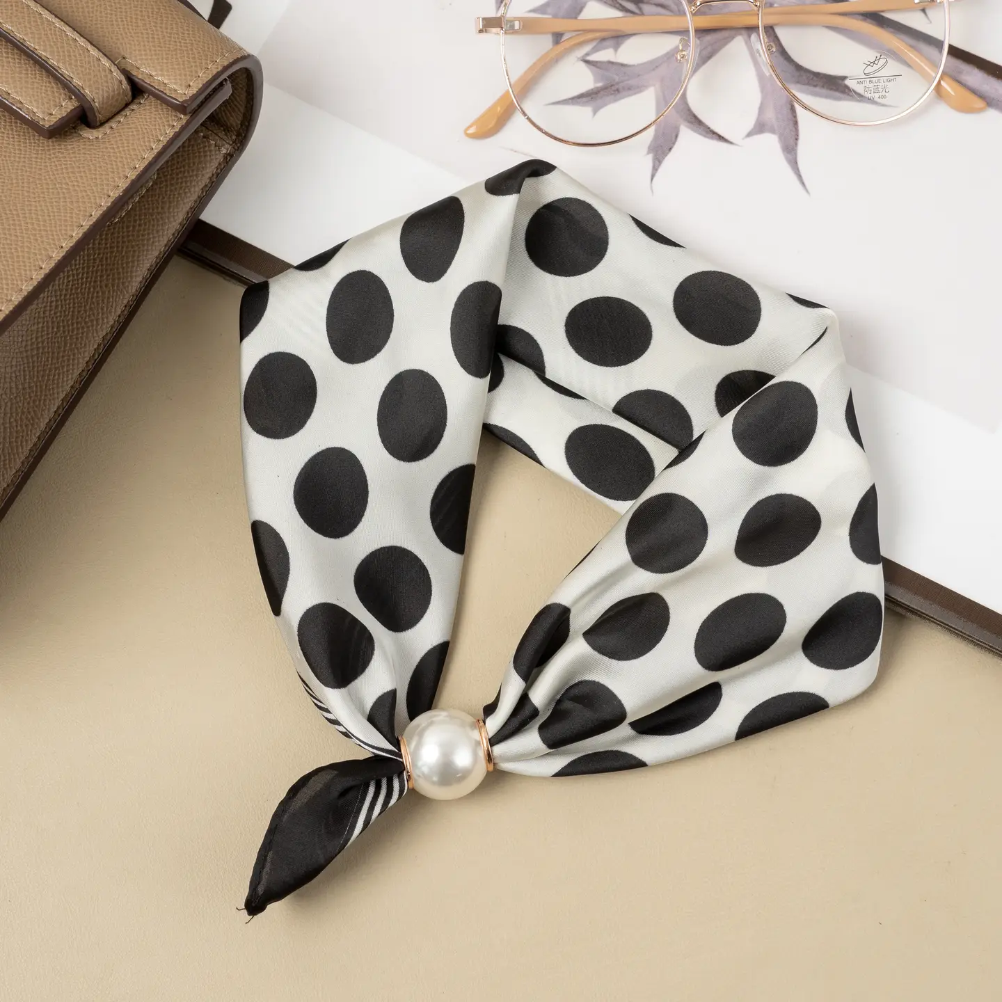 pricken magnetscarf, svart/vit