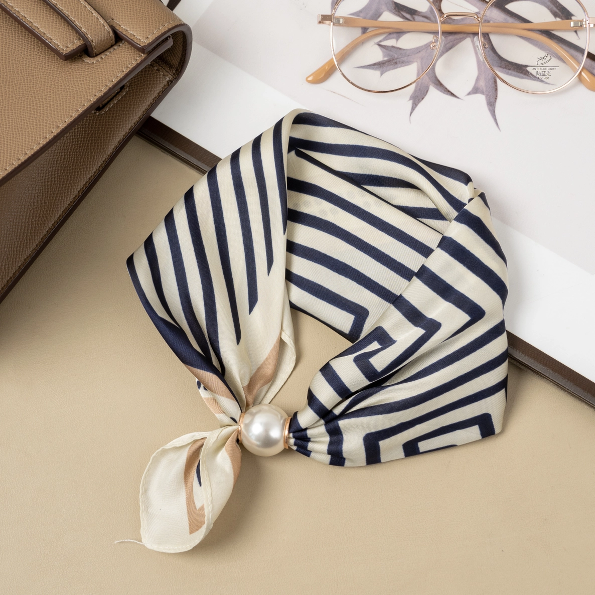 Fenja magnetscarf, blå/beige