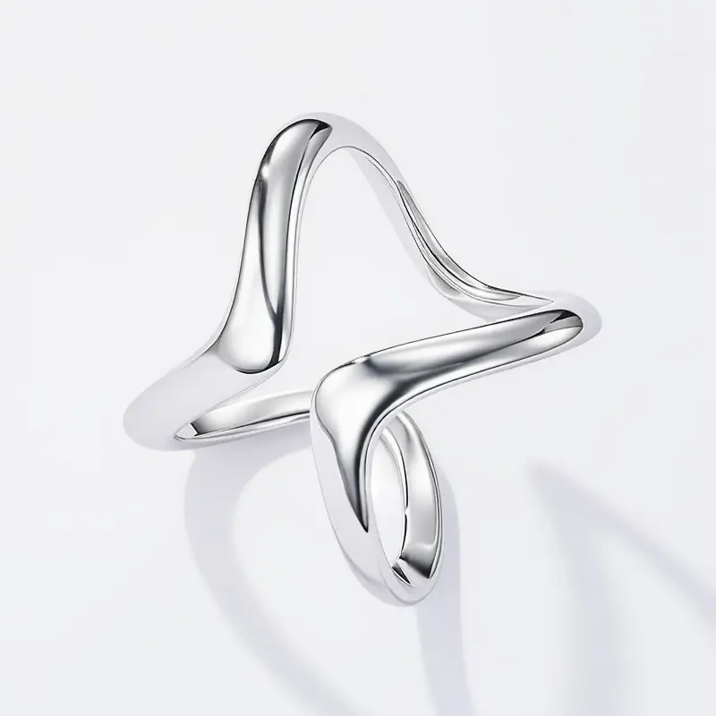 Leia ring