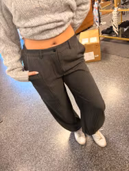 FQMali Pants, kritstrecksrandiga