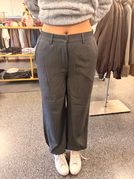 FQMali Pants, kritstrecksrandiga