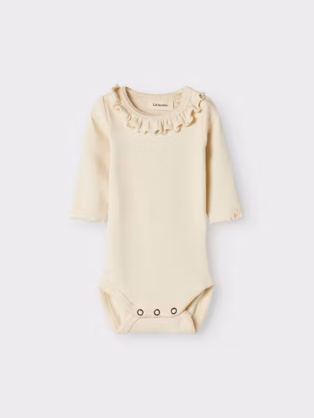 Lil'Atelier - Set Denim Flower hängselbyxa & body - Turtledove