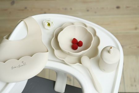Jack o Juno - Little Poppy Dining Set - Cream