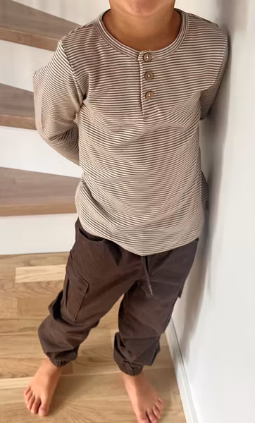 Matchat Set - Lil'Atelier Slim Randig Långärmad Tröja & Name it Cargo Pants - Brown
