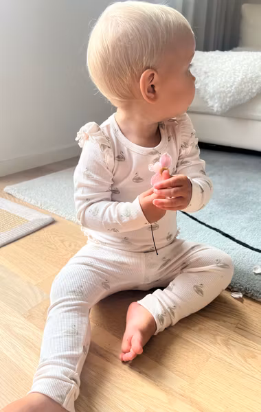 Lil'Atelier - Slim Baby Set body & byxa - Pastel Swan