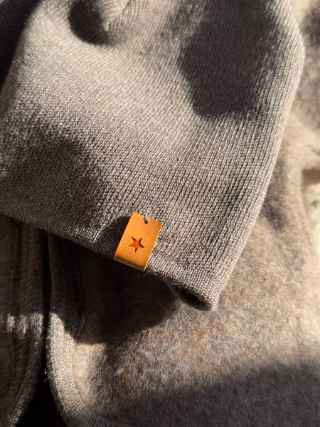 HUTTEliHUT - Beanie Solid Wool Knit Mössa - Brown Melange