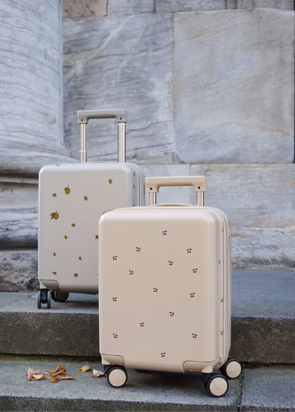 Konges Sløjd - Travel Suitcase - Cherry