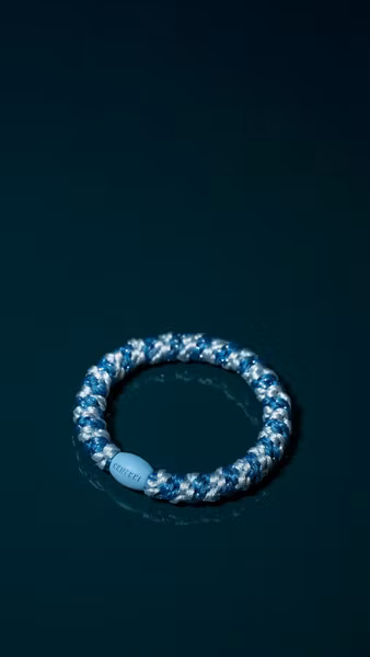 KKNEKKI - Original Hair Tie - Stripe Baby Blue Glitter