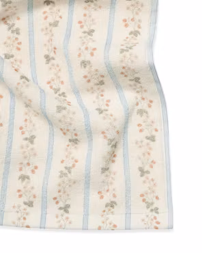 Garbo&Friends - Terry Bath Towel - Strawberry Garland