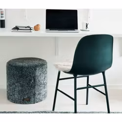 Fårskinnspuff Frida Mellangrå Shepherd