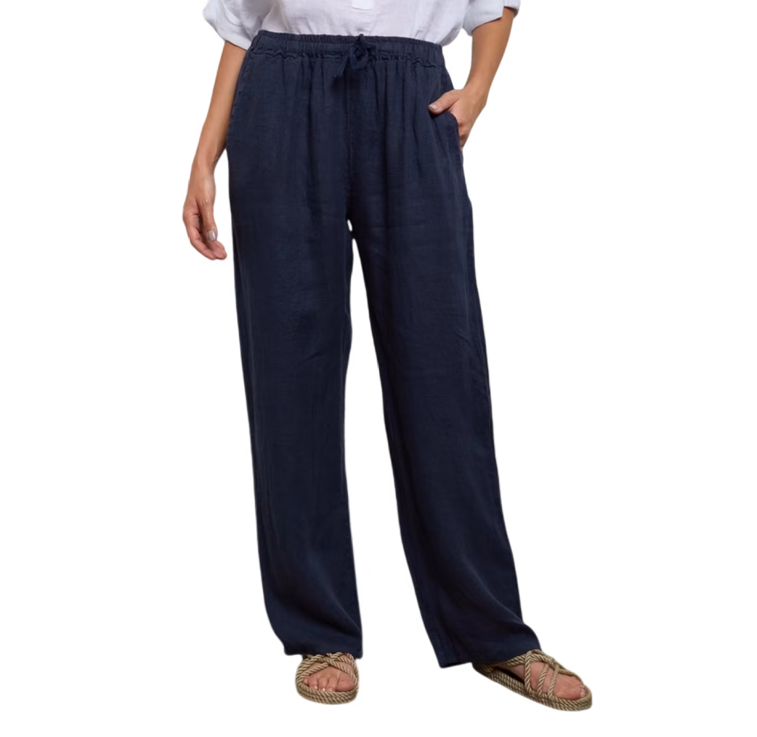 Mörkblå linnebyxor med långa ben. Skön passform med dragsko och resår i midjan.