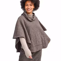 Ivanhoe Humla Poncho mullvad ull
