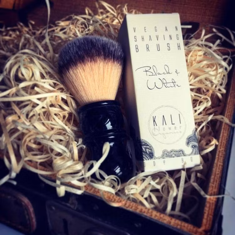 KaliFlower: Shaving Brush Vegan