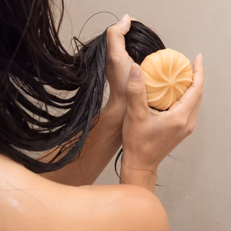 Hårtvätt med Balsamkaka REBOOST