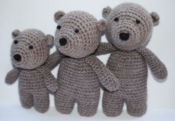 De tre björnarna virkmönster amigurumi