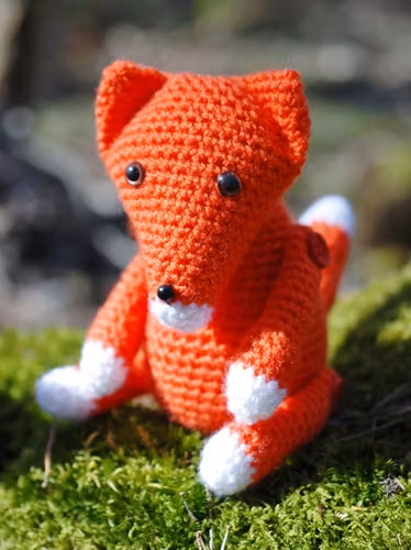 Räven Rönnskog virkmönster amigurumi