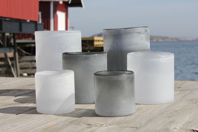 Grå mellan frostad lykta TellMeMore