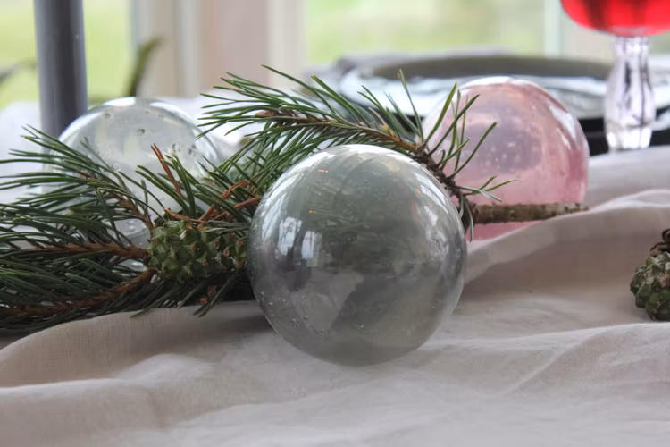Julkula i glas Grå