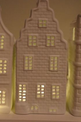Huslykta kanalhus vit nr 3