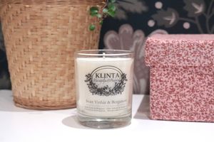 Massageljus Svartvinbär och Bergamot - Klinta & Co