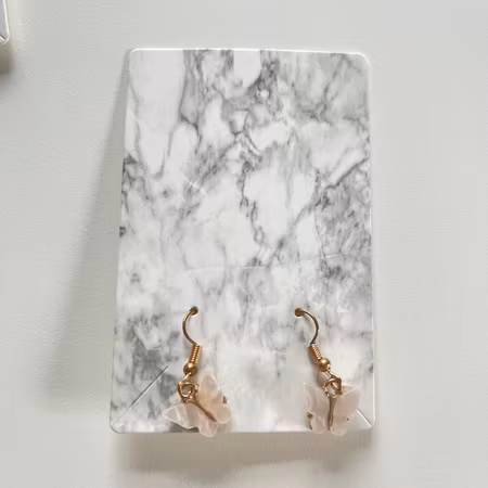 Fjärils örhängen vit