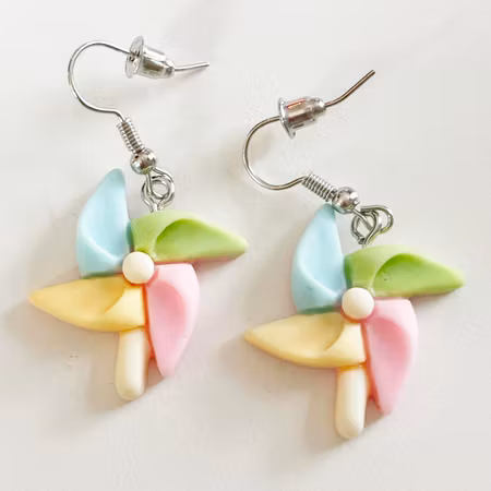 Örhängen vindsnurror