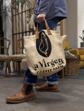 Väska av återbrukad kaffesäck