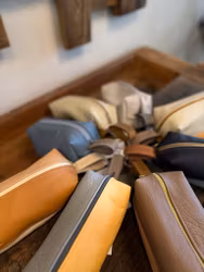 Pennfodral i äkta läder