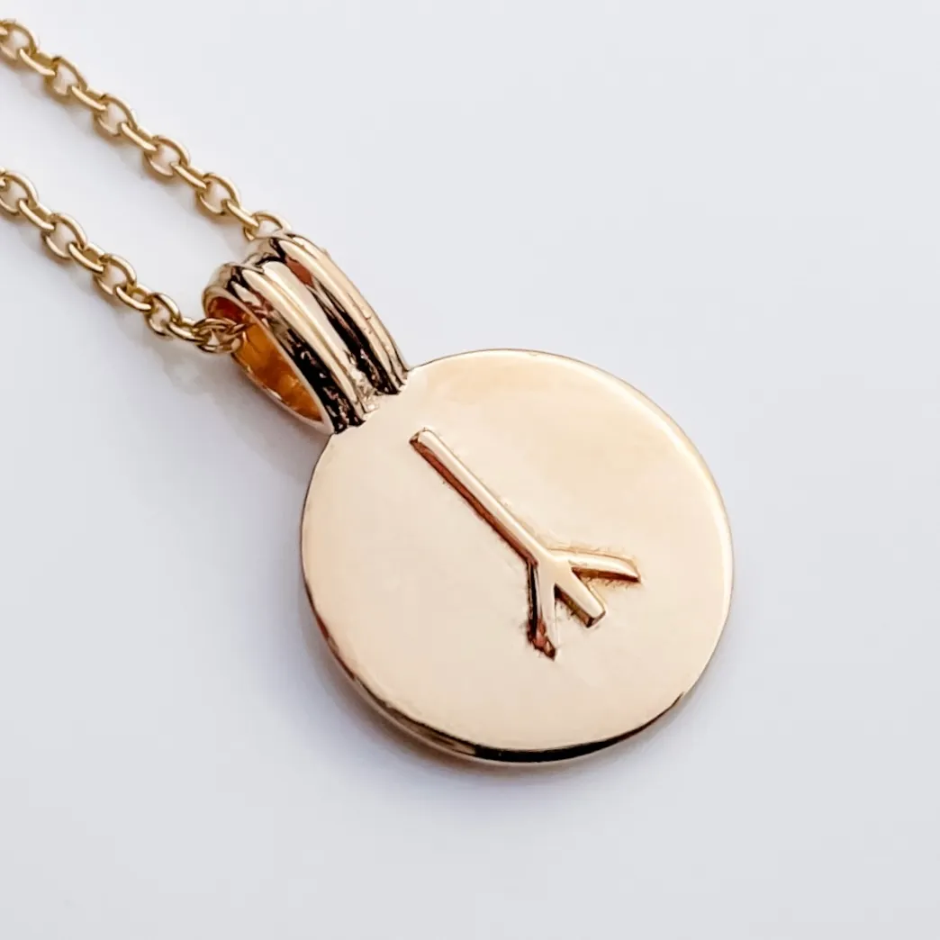 Yr Gold Rune Necklace - ᛦ (ʀ) - Soldiser - Norse Jewelry & Accessories