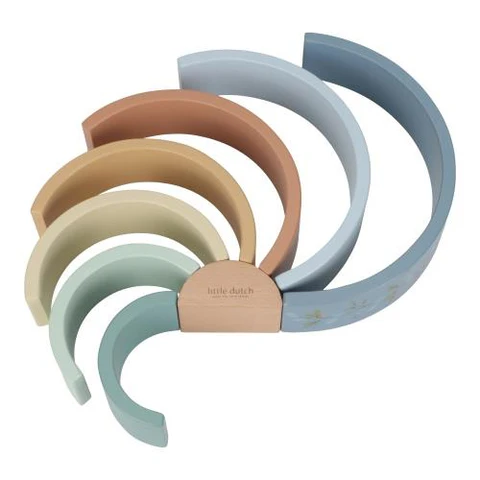 Regnbåge Trästaplande