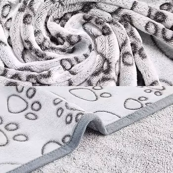 Mjuk och varm kattfilt