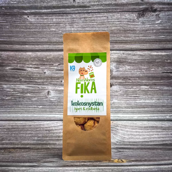 NomNoms FIKA Kokosnystan – Hjort, Rödbeta & Kokos 100 g