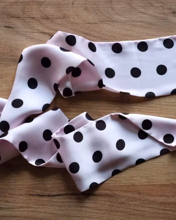 Twilly - Strawberry dots