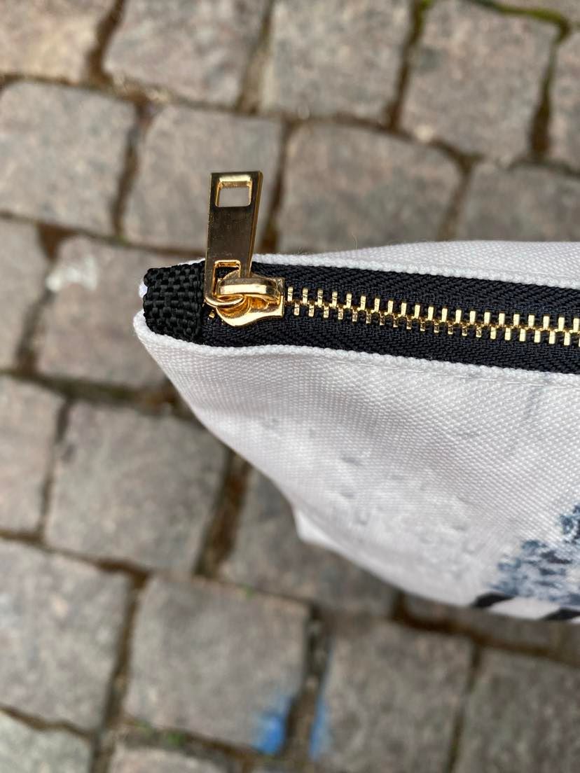 1 Necessär, 2 olika sidor, Grå & Multi