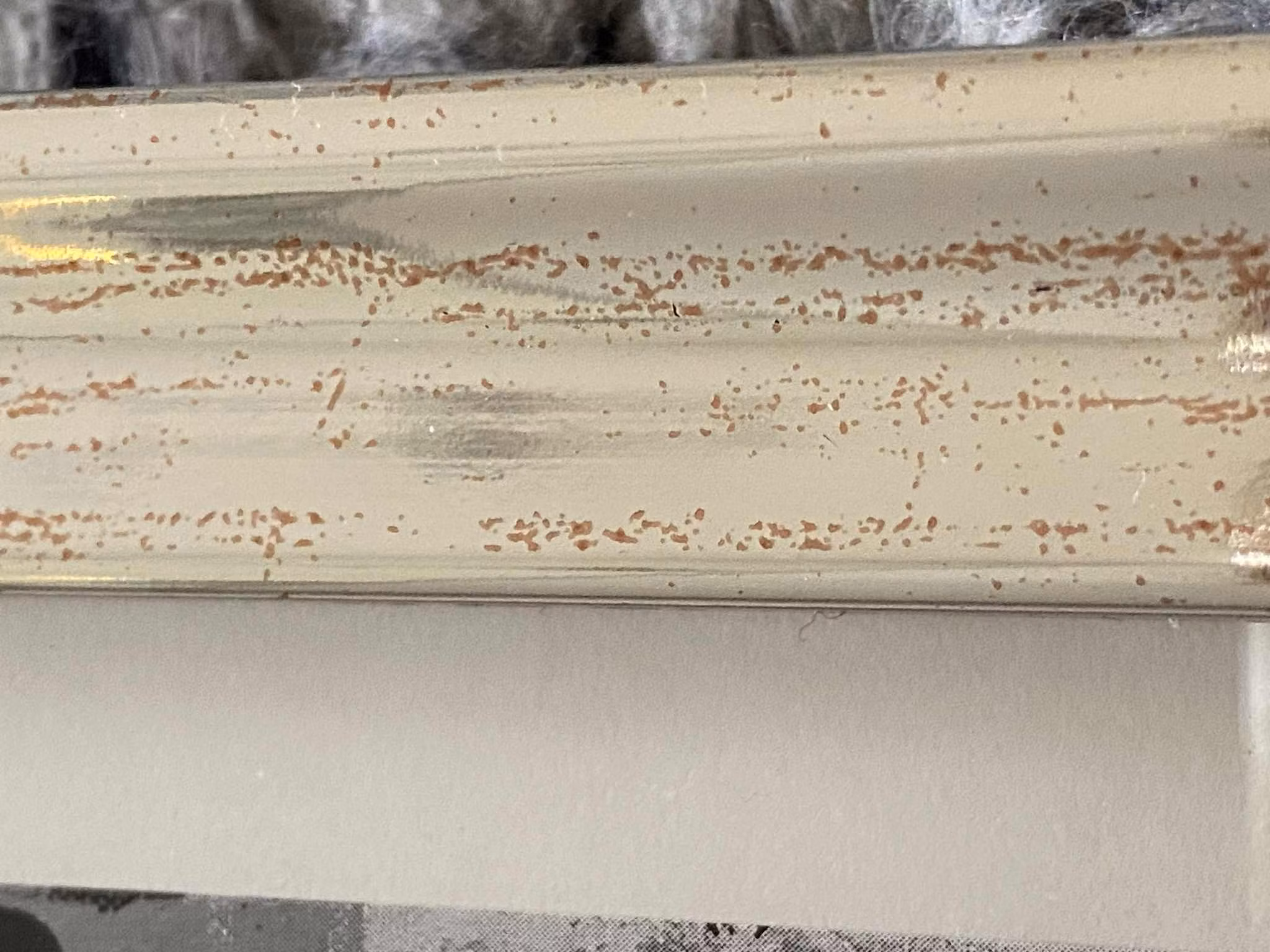 Äkta konst som är inramad och upphängningsklar av C.Brüggmann. Köps online på cbruggmann.se