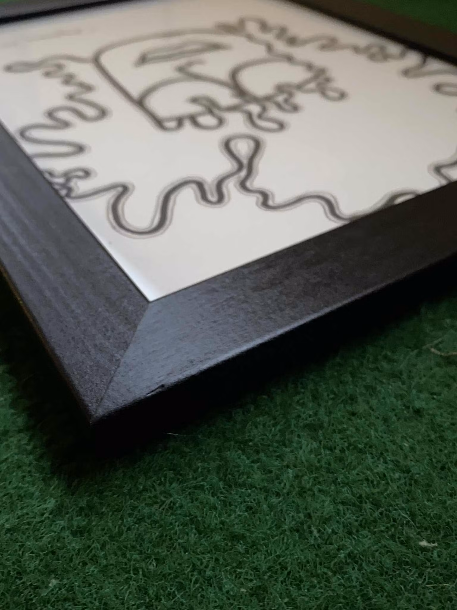 Svart-vit konst i Helsingborg kan ses i Studio C.Brüggmann på Elineberg.