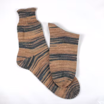 Sockar för lite större fötter - beige/blå