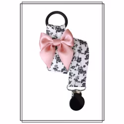 Napphållare vit med svarta blommor och gammelrosa rosett