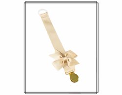 Beige napphållare med Gerda-rosett