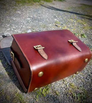 Exklusiv Skinnväska