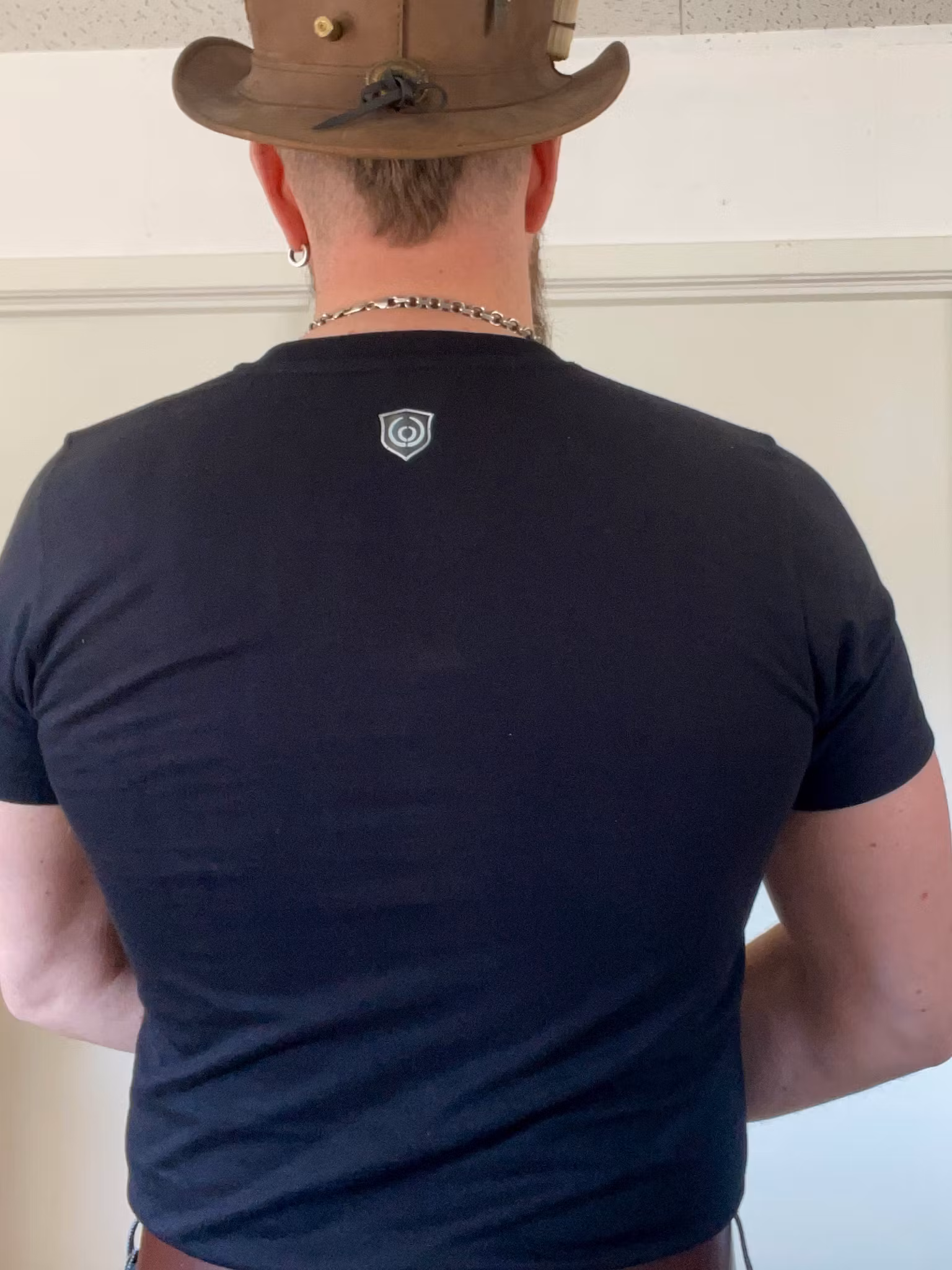 V-ringad t-shirt Svart