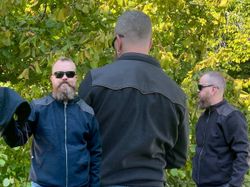 Hoodie Kung Bore, Loden