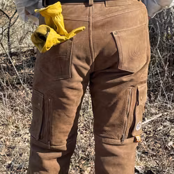 Leather pants with Dyneema